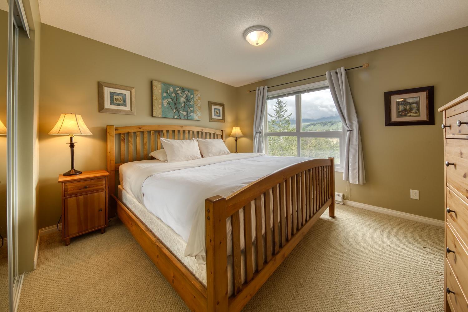 The Peaks 3 Bedroom Mountain View Condo Рейдиум-Хот-Спрингс Экстерьер фото