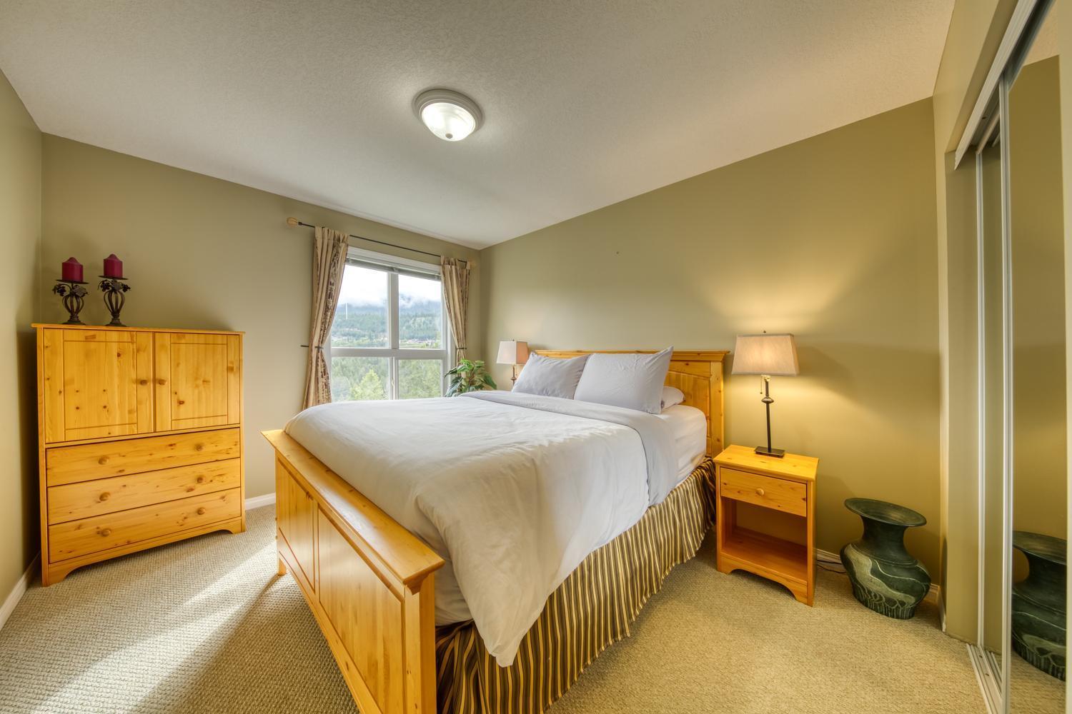 The Peaks 3 Bedroom Mountain View Condo Рейдиум-Хот-Спрингс Экстерьер фото